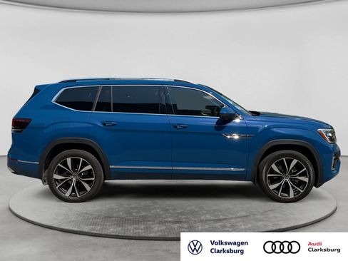 Used 2025 Volkswagen Atlas SEL Premium R-Line AWD/4WD image 4