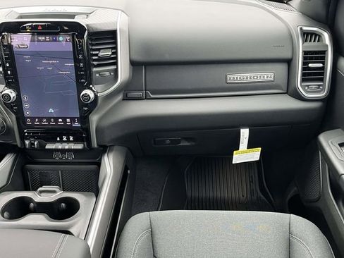 New 2026 RAM 1500 4x4 Crew Cab image 15