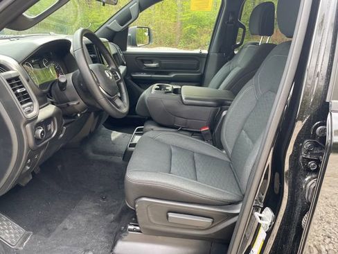 Used 2025 RAM 1500 Tradesman AWD/4WD image 39