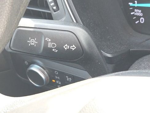 Used 2020 Ford Escape SE image 42