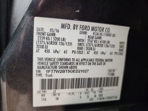 Used 2016 Ford F250 Lariat w/ Lariat Interior Package AWD/4WD image 19