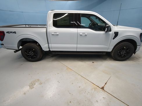New 2025 Ford F150 XLT w/ Equipment Group 302A MID image 27