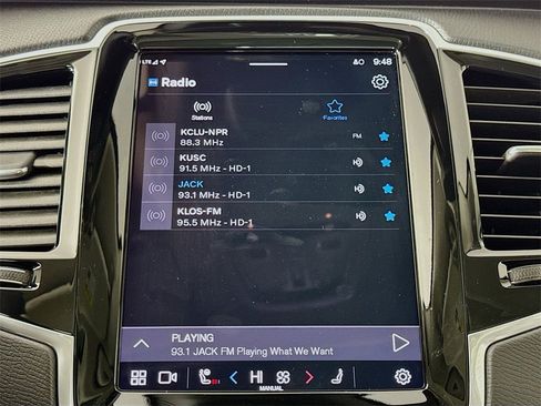 Certified 2025 Volvo XC90 B6 Plus w/ Protection Package Premier image 15