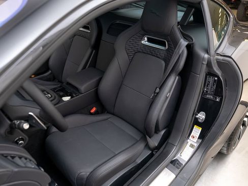 Used 2024 Jaguar F-TYPE R AWD/4WD image 15