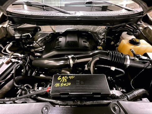 Used 2012 Ford F150 XLT w/ XLT Convenience Pkg image 10