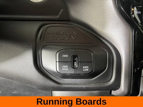 Used 2025 RAM 2500 Big Horn AWD/4WD image 17