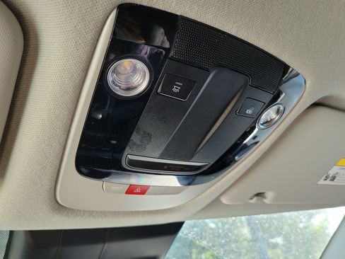 Used 2025 Kia Seltos S FWD image 30