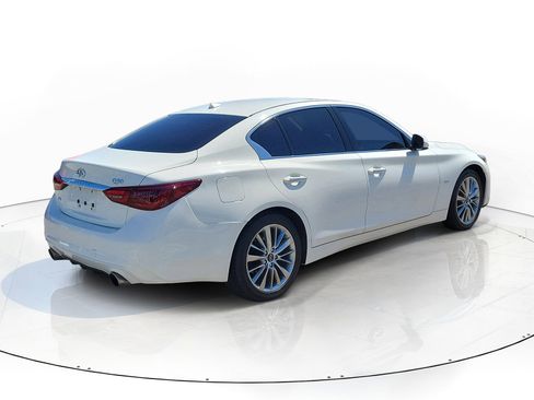 Used 2020 INFINITI Q50 Luxe AWD/4WD image 3