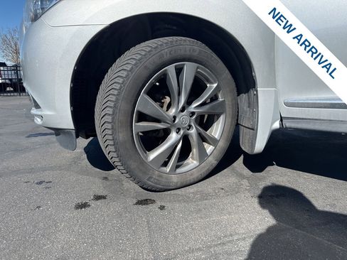 Used 2015 INFINITI QX60 AWD w/ Deluxe Touring Package image 28