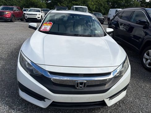 Used 2017 Honda Civic EX image 2