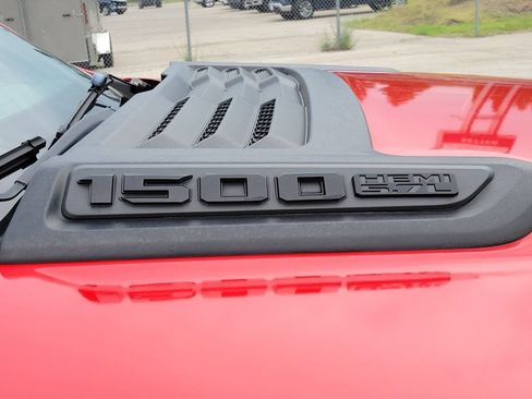 Used 2019 RAM 1500 Sport w/ Level 2 Equipment Group AWD/4WD image 6
