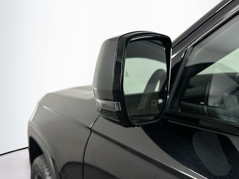 Used 2023 Jeep Grand Cherokee L Laredo AWD/4WD image 16