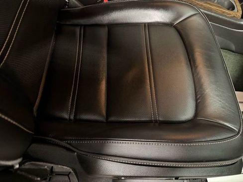 Used 2017 GMC Canyon Denali image 28