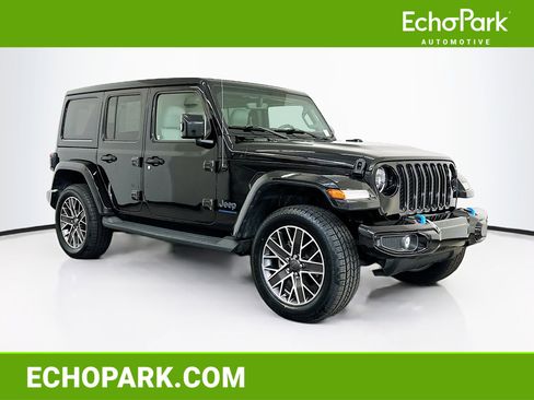 Used 2023 Jeep Wrangler Unlimited Sahara image 1
