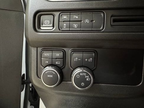 Used 2024 Chevrolet Tahoe RST w/ Luxury Package AWD/4WD image 10