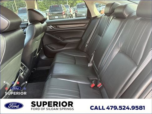 Used 2022 Honda Accord Touring image 7