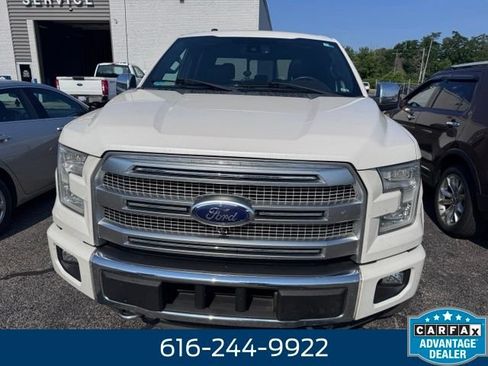 Used 2015 Ford F150 Platinum w/ Equipment Group 701A Luxury AWD/4WD image 11