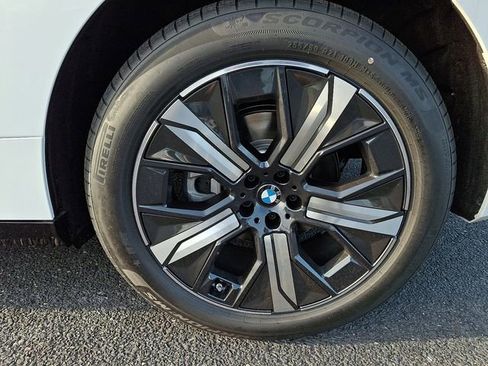New 2026 BMW iX xDrive45 image 8