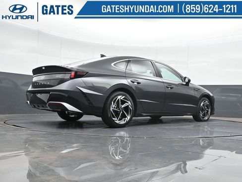 New 2025 Hyundai Sonata SEL FWD image 34