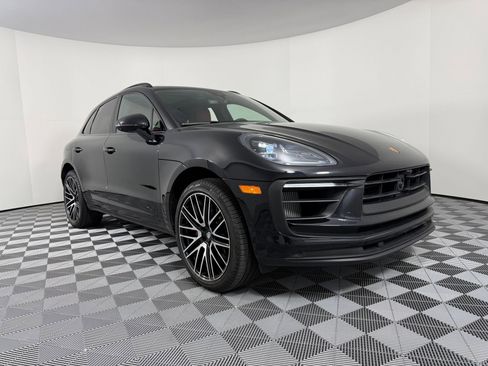 Used 2025 Porsche Macan S image 7