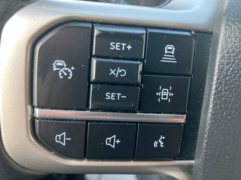 Used 2024 Ford Expedition Max Limited AWD/4WD image 18