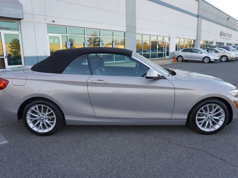 Used 2016 BMW 228i Convertible image 8