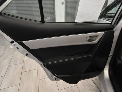 Used 2017 Toyota Corolla LE w/ Carpet Mat Package (TMS) image 15