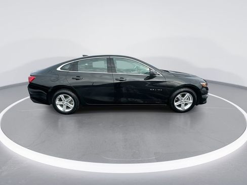 Used 2024 Chevrolet Malibu LS image 9