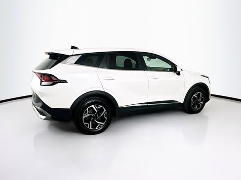 Used 2025 Kia Sportage LX FWD image 10