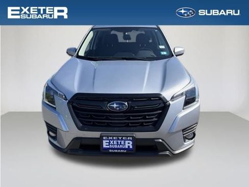 Used 2023 Subaru Forester Premium AWD/4WD image 2