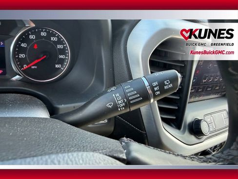 Used 2023 GMC Acadia SLT AWD/4WD image 18