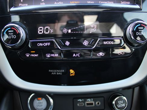 Used 2019 Nissan Murano Platinum w/ Cargo Package image 21