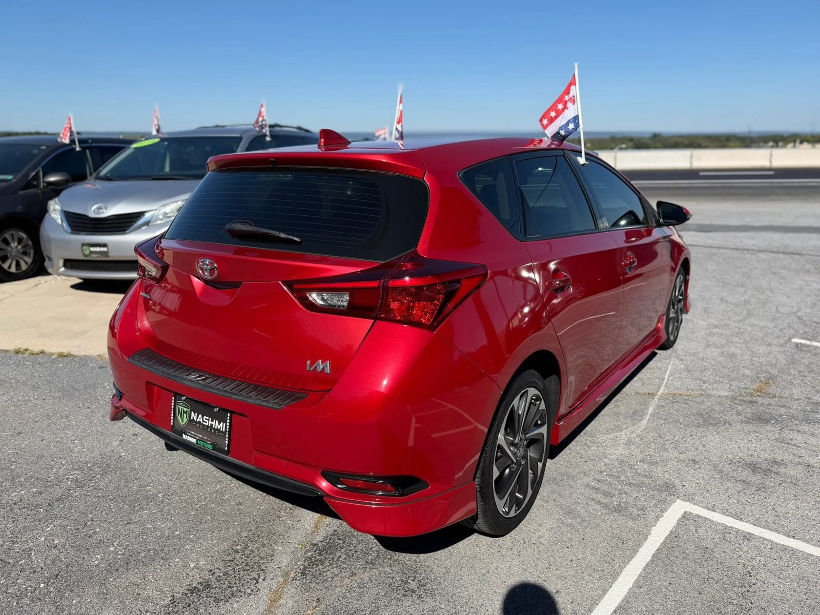 Used 2017 Toyota Corolla iM w/ All-Weather Mat Package FWD image 5