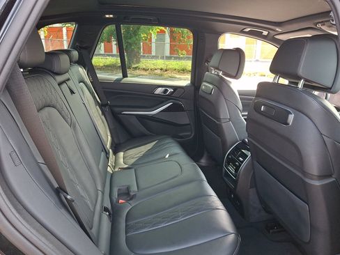Used 2025 BMW X5 xDrive50e AWD/4WD image 15