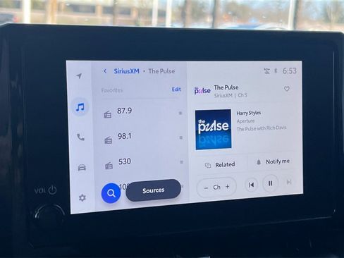 Certified 2025 Toyota Corolla LE image 19