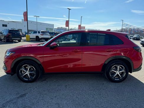 Used 2025 Honda HR-V EX-L image 4