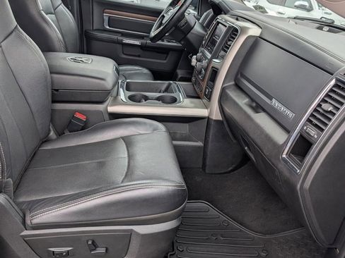 Used 2018 RAM 1500 Laramie w/ Convenience Group image 19