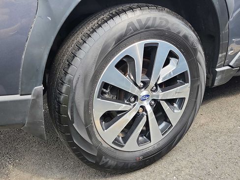 Used 2024 Subaru Outback AWD/4WD image 7