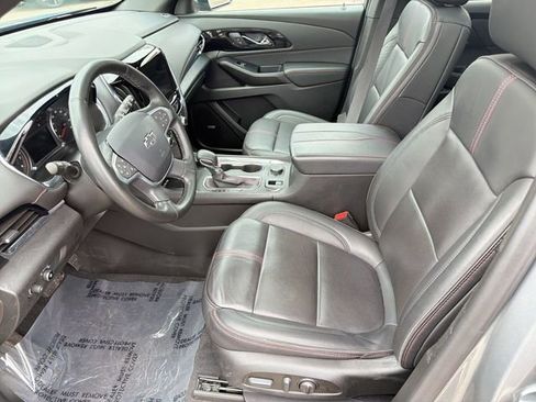 Used 2023 Chevrolet Traverse RS w/ LPO, Floor Liner Package AWD/4WD image 20