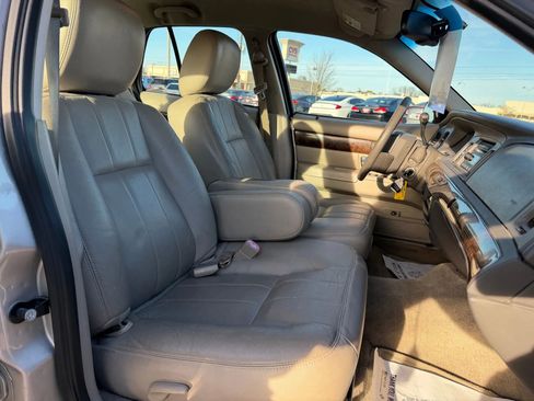 Used 2011 Mercury Grand Marquis LS image 11