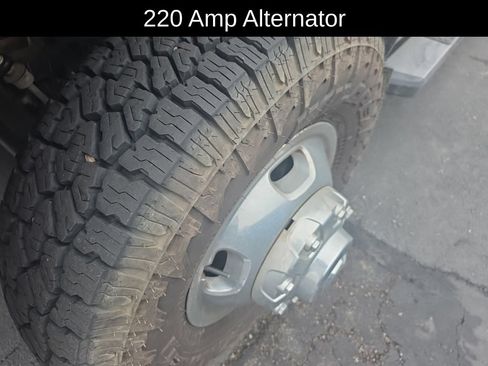 Used 2022 RAM 3500 Tradesman AWD/4WD image 11