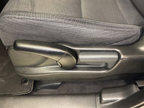 Used 2017 Honda Pilot LX image 22