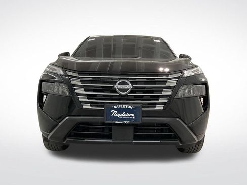 Used 2024 Nissan Rogue SV AWD/4WD image 5