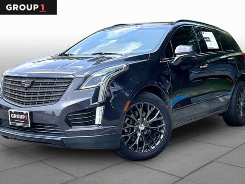 Used 2018 Cadillac XT5 Platinum AWD/4WD image 1