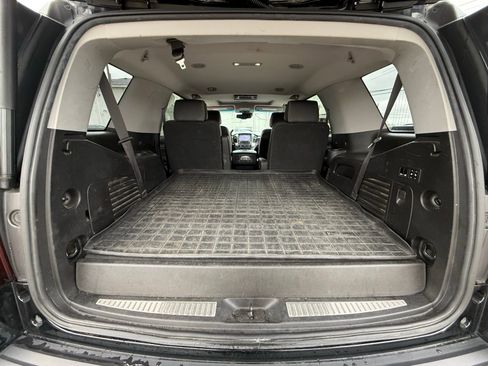 Used 2018 Chevrolet Tahoe LT image 32