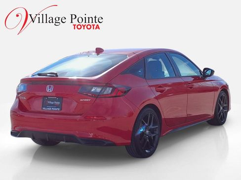 Used 2024 Honda Civic Sport image 6