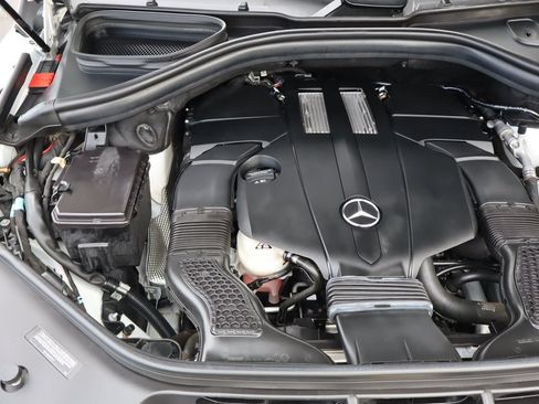 Used 2015 Mercedes-Benz ML 400 4MATIC image 37