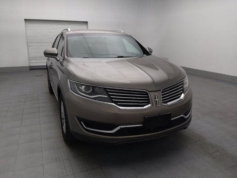 Used 2016 Lincoln MKX Premiere w/ Cargo Accessories Package FWD image 14
