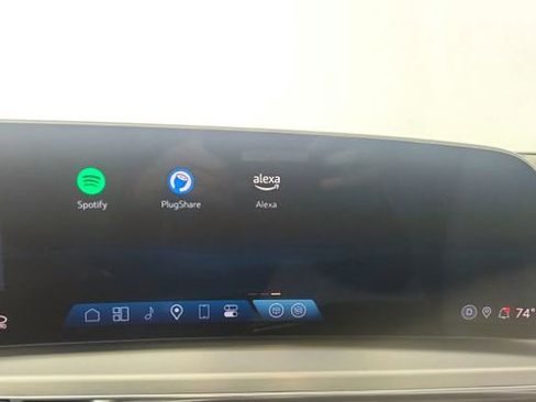 Used 2024 Cadillac Lyriq Luxury image 52