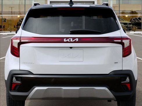 New 2026 Kia Seltos S image 13